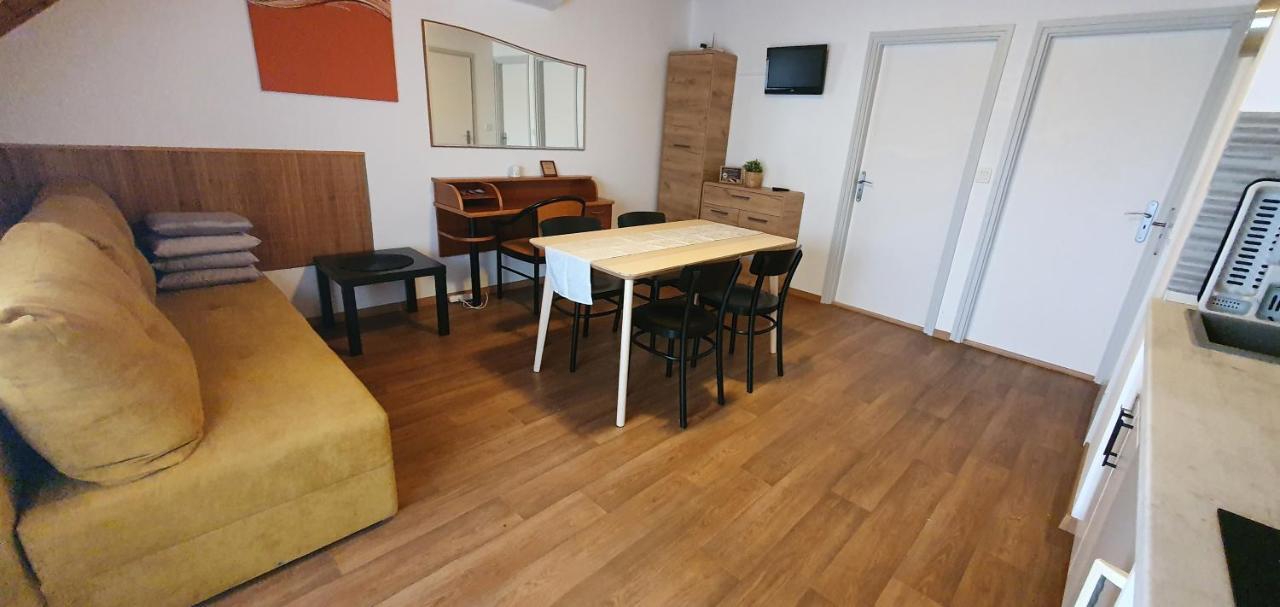 Forrest Apartman Gyenesdias Exterior photo
